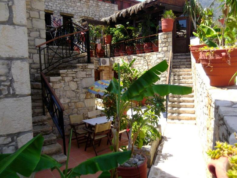 Aparthotel Stone Village Hotel Apartments