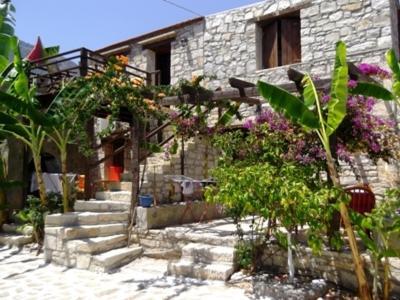 Aparthotel Stone Village Hotel Apartments