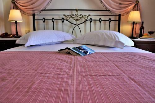 Ostria Hotel