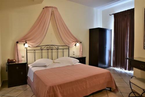 Ostria Hotel