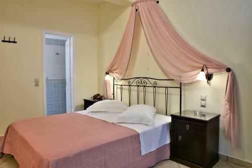 Ostria Hotel