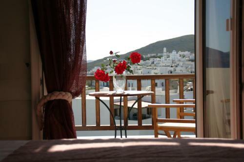 Ostria Hotel