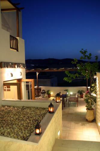 Ostria Hotel