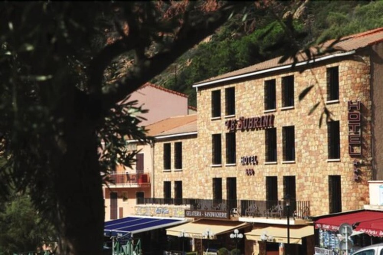 Hotel H�tel Le Subrini