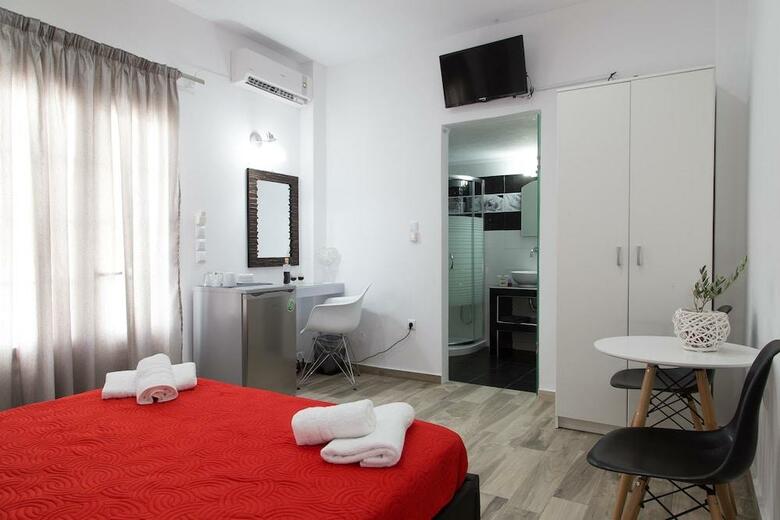 Oasis Hotel
