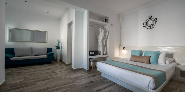 Oasis Hotel