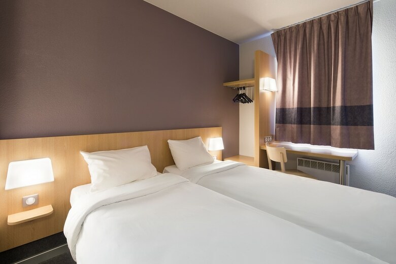 Hotel B&B La Rochelle Centre