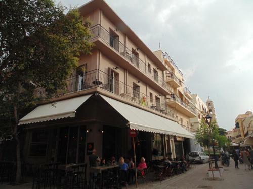 Hostal Elia Potie