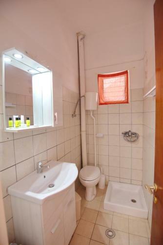 Kavos Hotel
