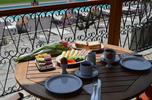 Bed & Breakfast Kalisun House