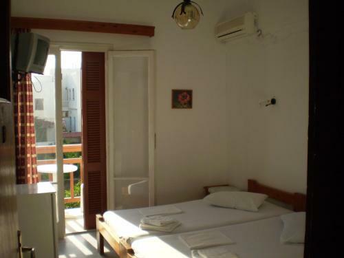 Hostal Hotel Maroulis