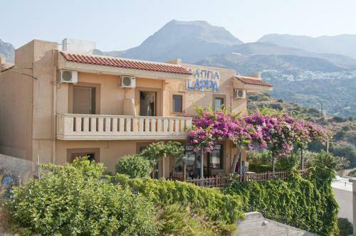 Lappa Hotel