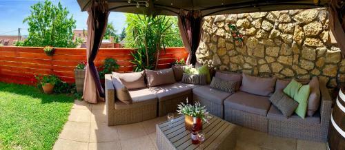 Janics�r Garden Apartman