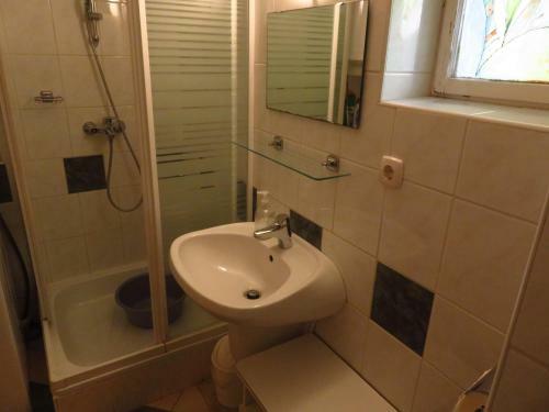 K?vir�g Apartman