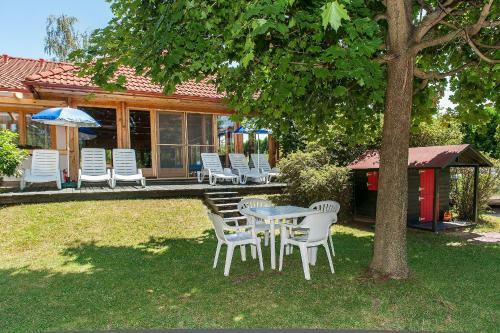 Tak�cs Apartmanh�z
