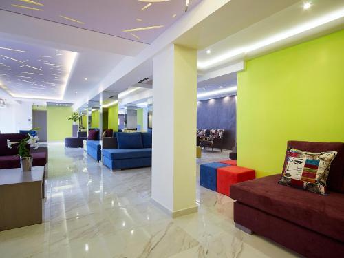 Mistral Bay Hotel