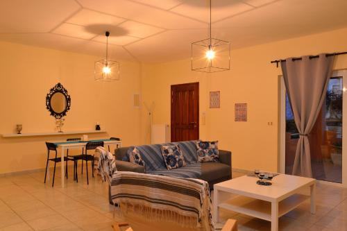 Apartamento Sofoklis Apts