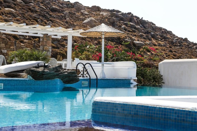 Adelmar Hotel & Suites