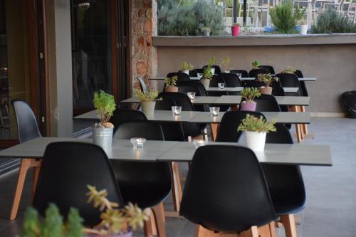 Hotel Elimnion Resort