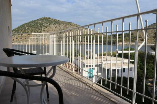 Aparthotel Akrotopi