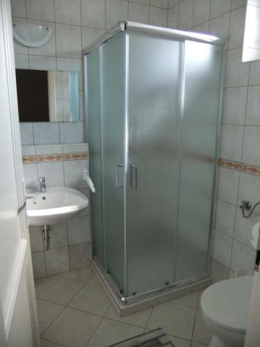 Lili Apartman