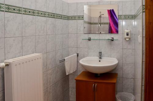 Hostal Mediterr�n Vend�gh�z