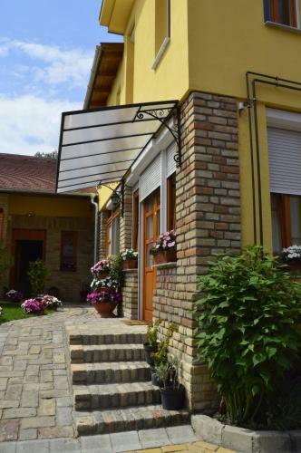 Hostal Mediterr�n Vend�gh�z