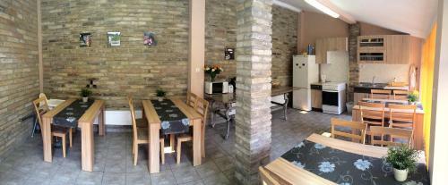 Hostal Mediterr�n Vend�gh�z