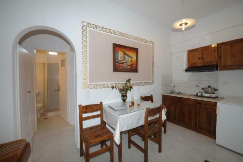 Orfeas Apartments