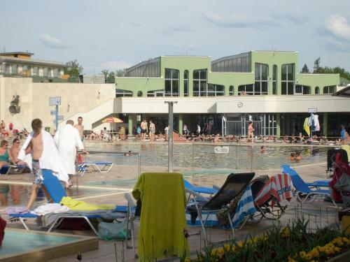 Hostal Otthon Apartman