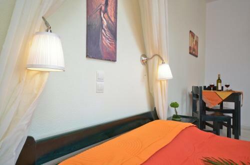 Dilino Hotel Studios