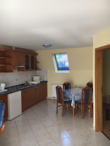 Katalin Apartmanh�z