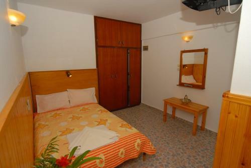 Aparthotel Villa Zaharo And Lilian Apartments