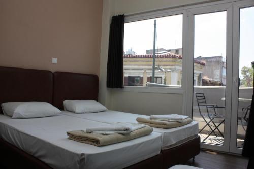 Hostal Pella Inn Hostel