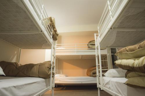 Hostal Pella Inn Hostel