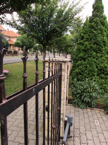 Sz�cs�nyi Apartman
