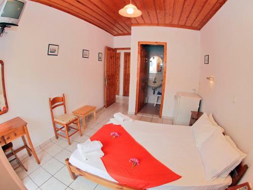 Hostal Glaros Guesthouse