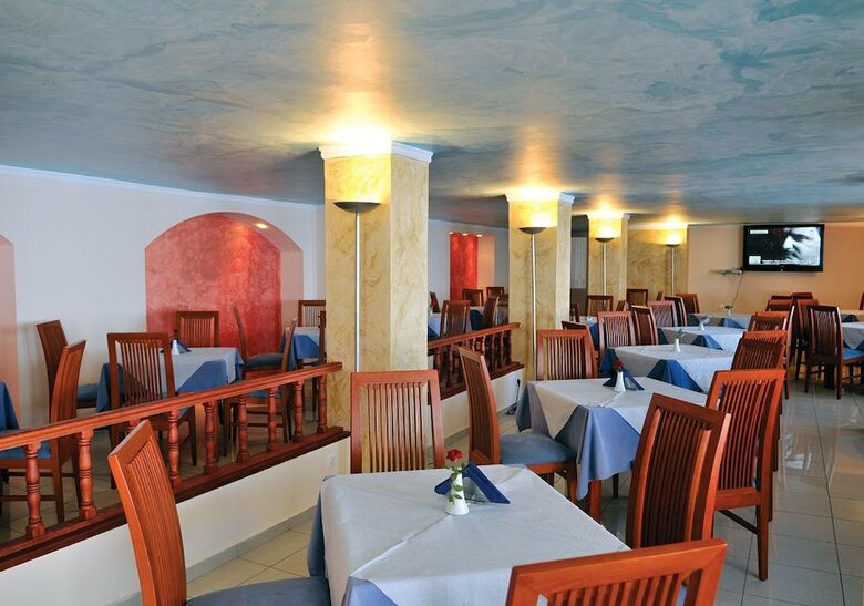 Hotel Corfu Maris