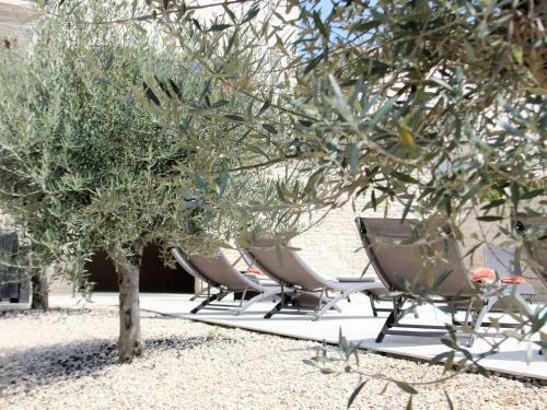 Luxurious Villa In Luberon With Private Swimming Pool