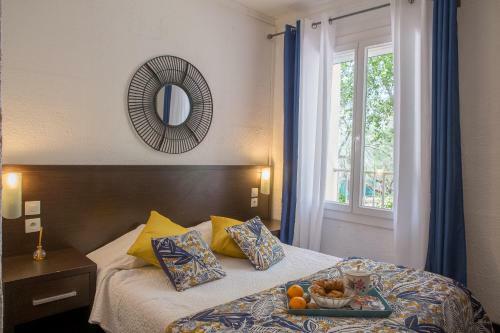 Le Grand Large Bord de Mer Hotel & Apartment