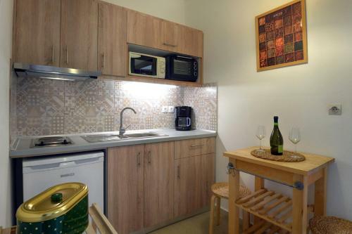 Apartamento Captain's Apts Barbati
