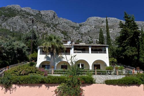 Apartamento Captain's Apts Barbati