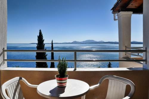 Apartamento Captain's Apts Barbati