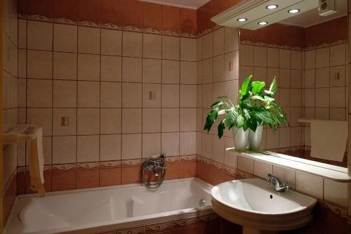 V�r-torony Apartman