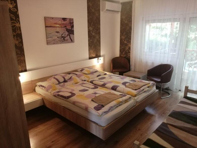 Anita Apartman