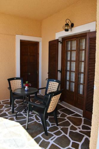 Apartamento Eriketi Studios