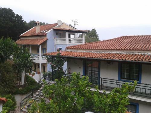 Aparthotel Andromaches Holiday Apartments
