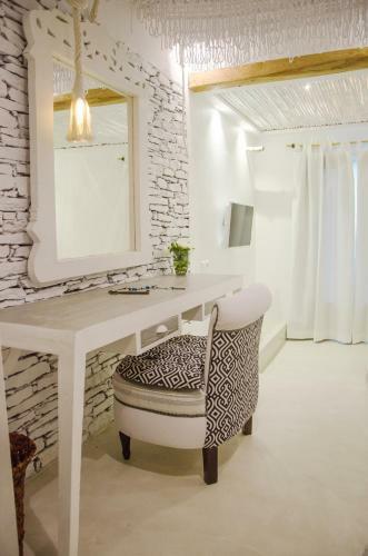Levantes Ios Boutique Hotel