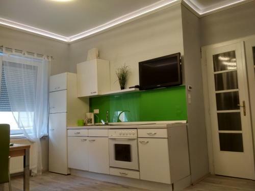 Anna Apartman