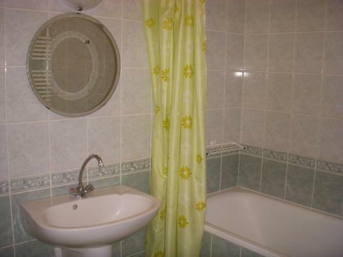 Margit Apartman K�lcsey